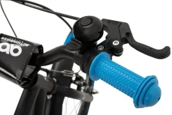 Actionbikes Kinderfahrrad Cruiser 18 Zoll, schwarz, Fahrradständer, Antirutschgriffe, Lenkerschutz (Schwarz/Blau)