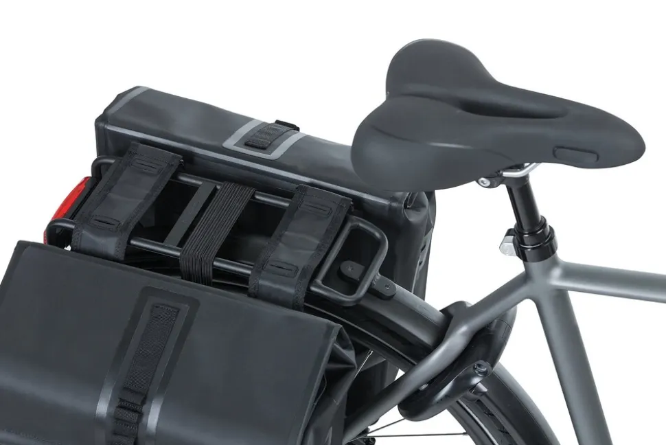 BASIL Fahrrad- Doppelpacktasche Urban Dry, matt black