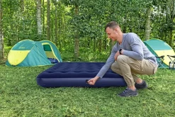 Bestway Doppelluftbett mit integrierter Fußpumpe 203 x 152 x 28 cm