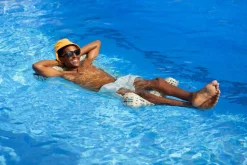 Bestway Pool Hängematte Sommer Luxus 122cm Luftmatratze Sattelsitz Poolsessel