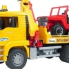 Bruder Bruder 02750 MAN TGA Abschlepp-LKW mit Geländewagen