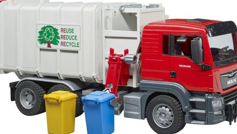 Bruder bruder 03761 MAN TGS Seitenlader Müll-LKW und 2 Mülltonnen