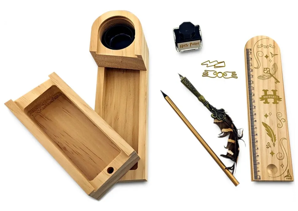 Cluedo - Harry Potter + Holz-Schreibset Brettspiel Gesellschaftsspiel Edition Sonderedition
