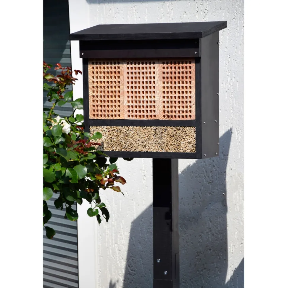 Dobar Profi-Insektenhotel, inkl. Pfahlständer und 3 Lärche-Nistblöcken