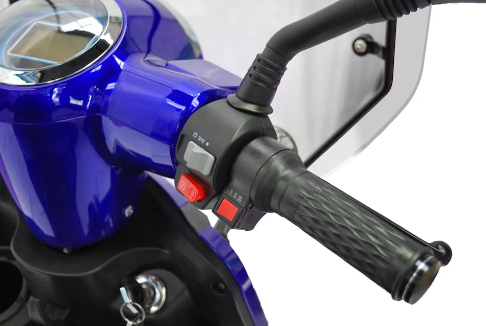 ECO ENGEL 510 Blau mit Dach 20 Ah Li-Io Akku Herausnehmbar, Elektromobil