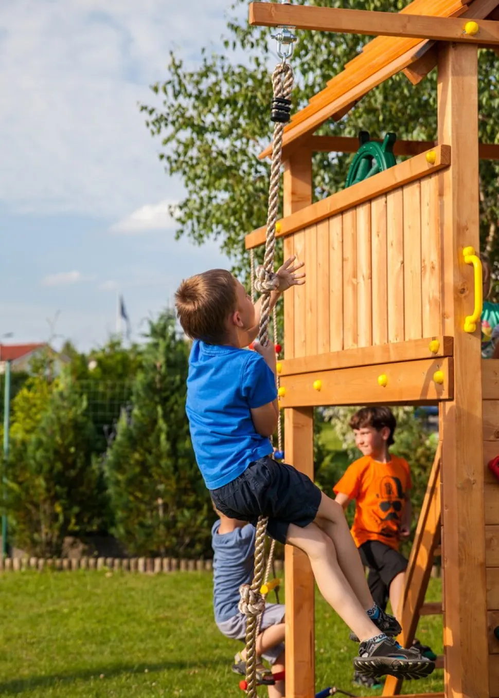 FUNGOO Spielturm Klettergerüst FORTRESS