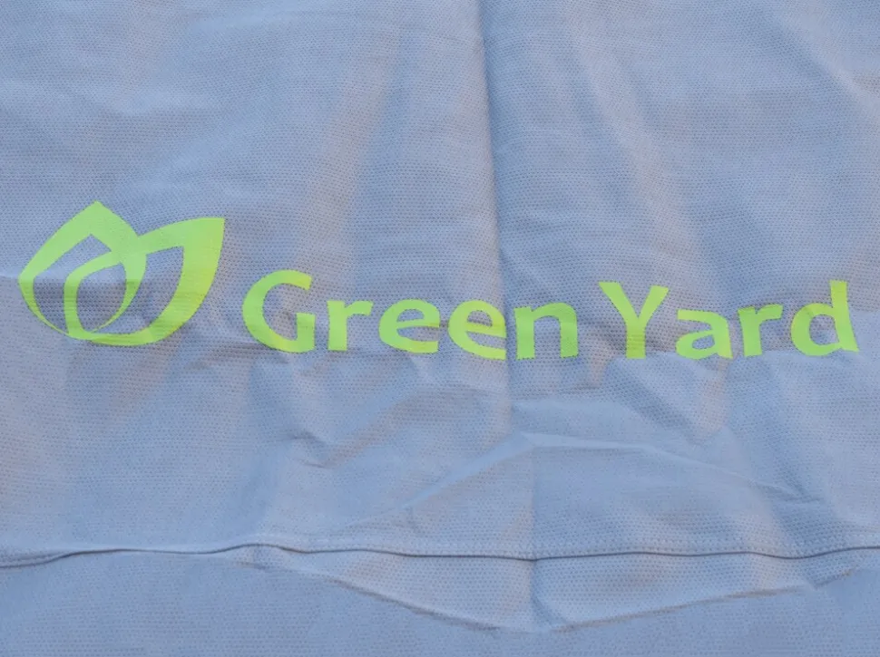 GreenYard Wohnwagen Abdeckplane mit Reflektoren Größe XXL | 730 x 250 x 220 cm