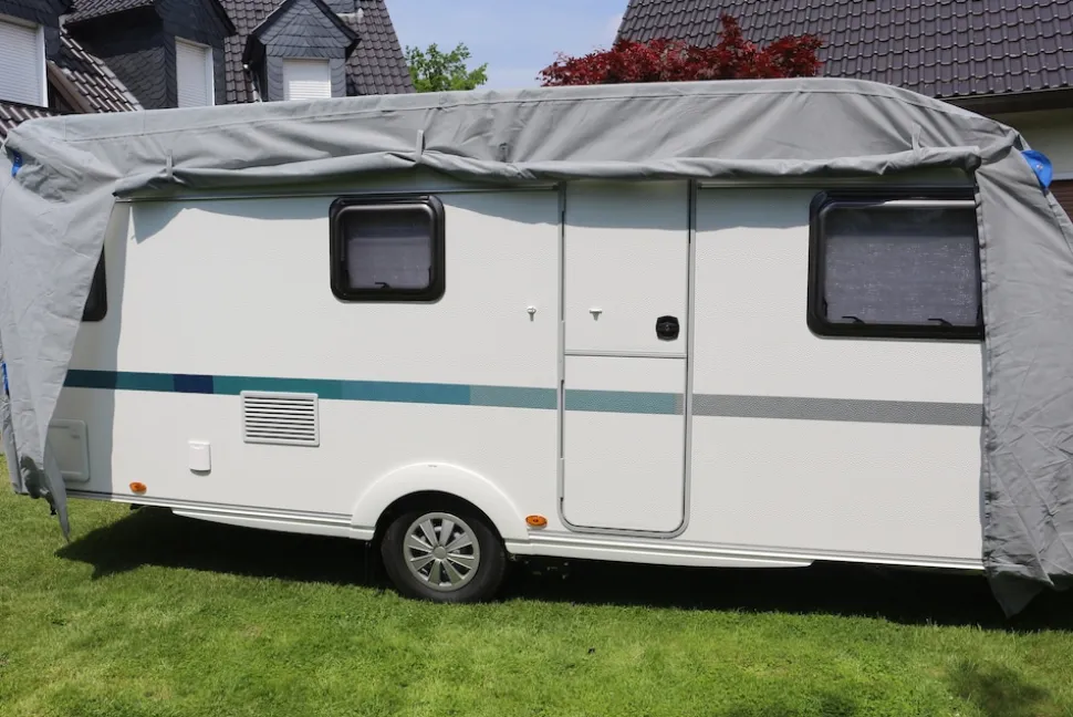 HC Outdoor Wohnwagen Abdeckplane Größe S 460 x 250 x 220 cm