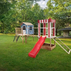 HOME DELUXE Spielpark inkl. Schaukel und Rutsche WUNDERLAND Rot - 555 x 340 cm