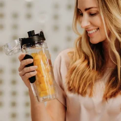 LA VAGUE Trinkflasche mit Einsatz VITALITY