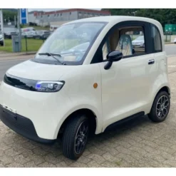 Madat A05 – Beiger E-Kabinenroller mit 100 Ah Lithium-Eisenphosphat-Akku (LiFePO4) 25 km/h