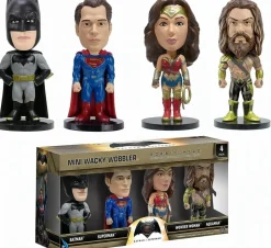 Mini Wacky Wobbler Batman vs. Superman 4-Pack