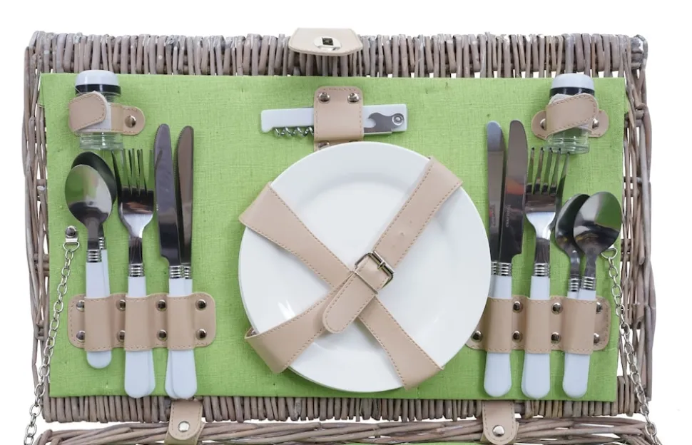 Picknickkorb-Set MCW-B24 für 4 Personen, Weiden-Korb, Porzellan Edelstahl ~ grau-grün