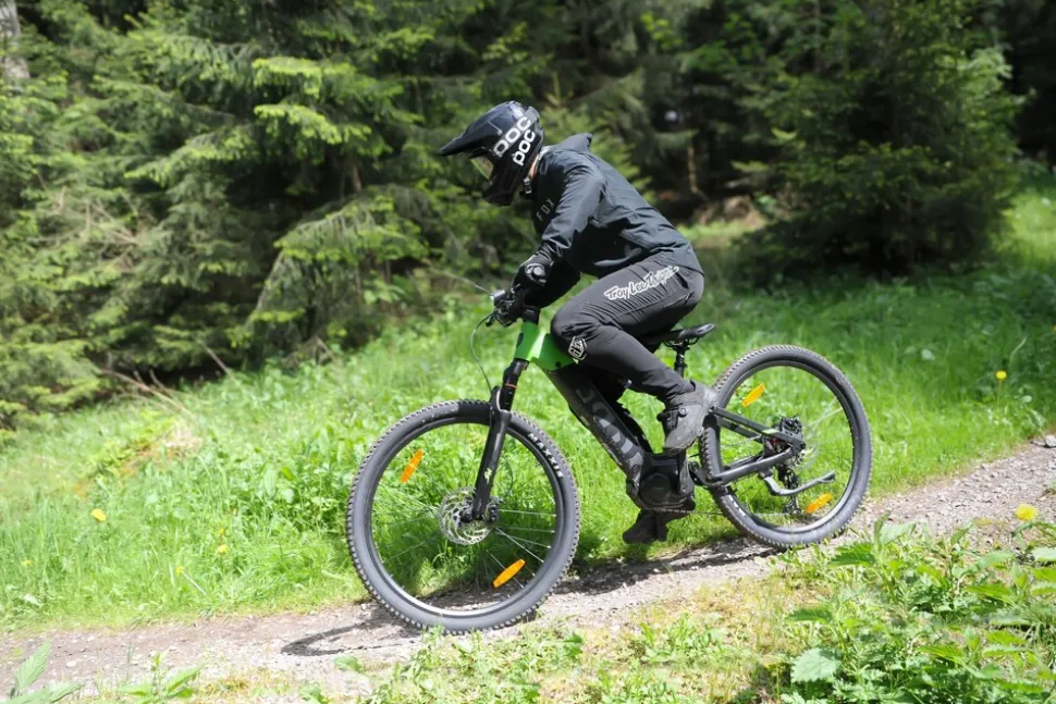 SachsenRAD M5 Centro EMTB 29" Fully, Sattelstütze mit Fernbedienung, AppleFindMy