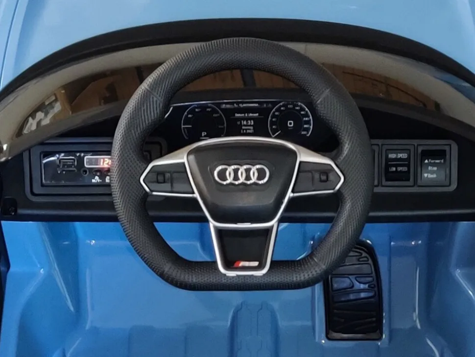 TPFLiving Elektro-Kinderauto Audi RS e-tron GT Weiß