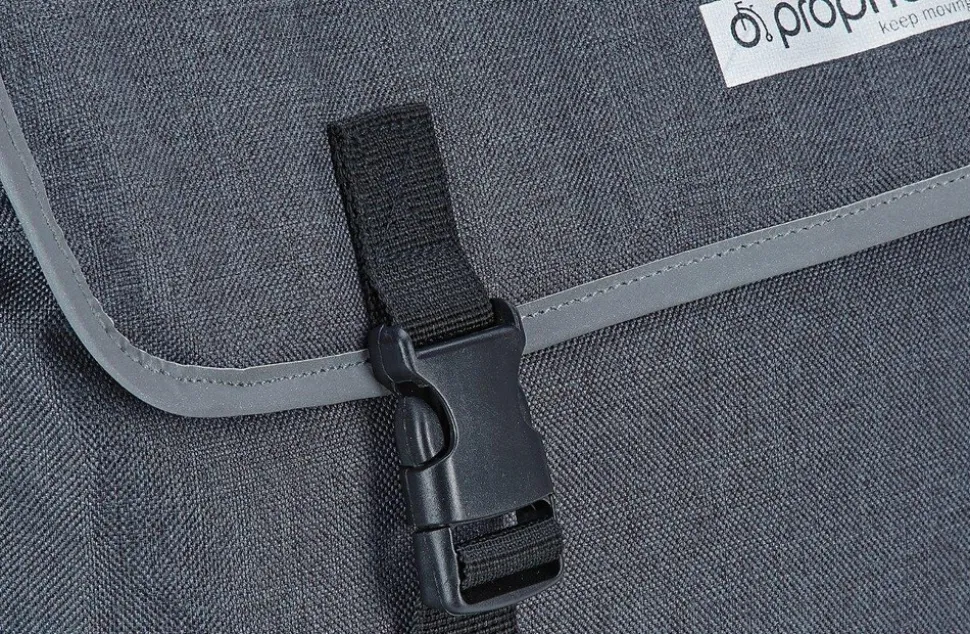 Urban Seitenpacktasche, gut geeignet für 20" Fahrräder und E-Bikes, inkl. Laptopfach, inkl. Regencape im verstärkten Boden, reflektierende Elemente, Volumen: 20 Liter, Farbe: grau